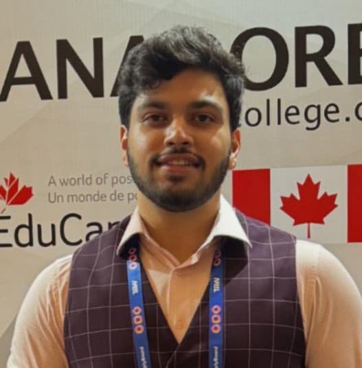 Anirudh, Co-Founder of Dream Ladder Consultancy